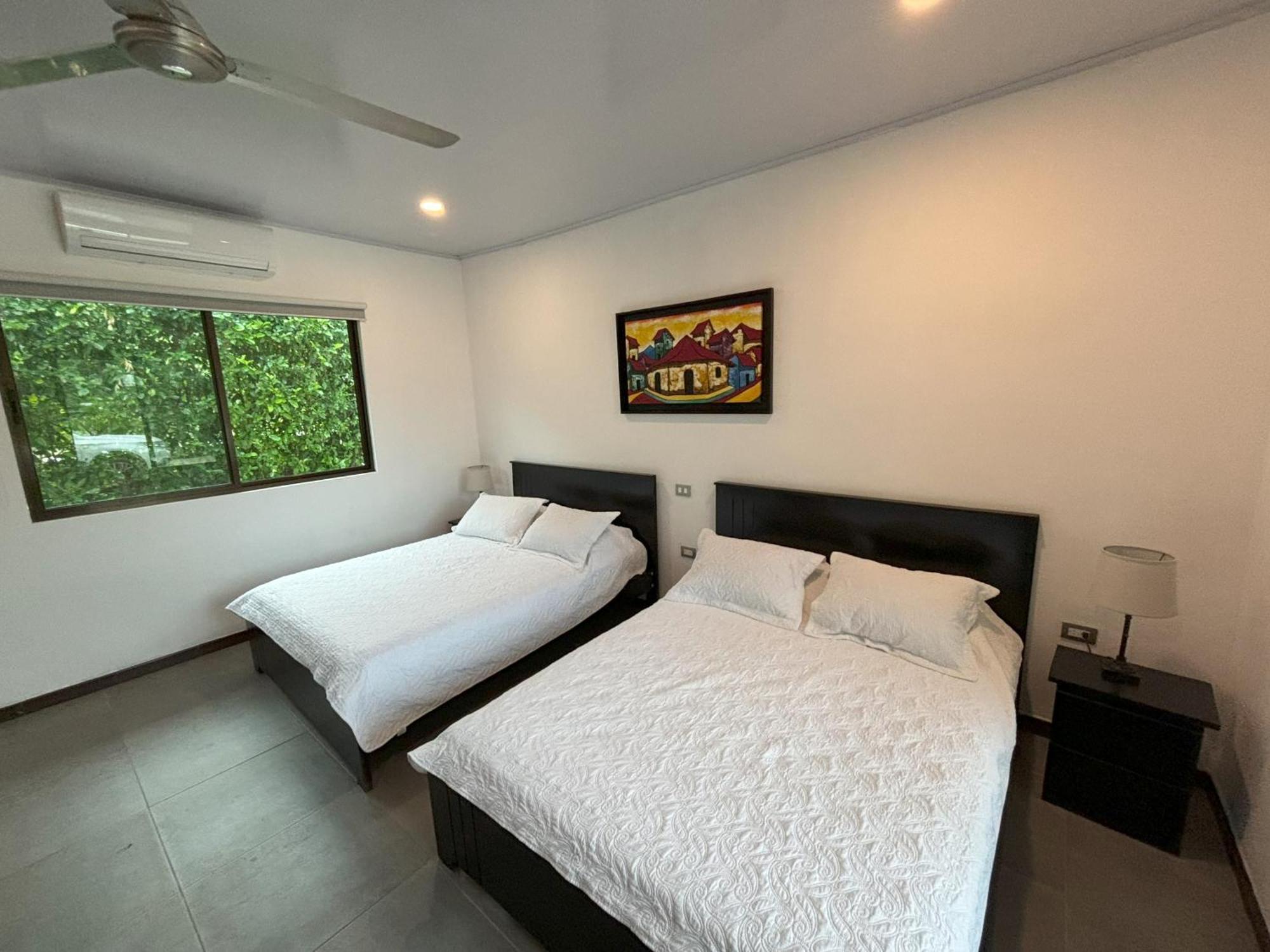 Amazilia Guesthouse 利比里亚 外观 照片